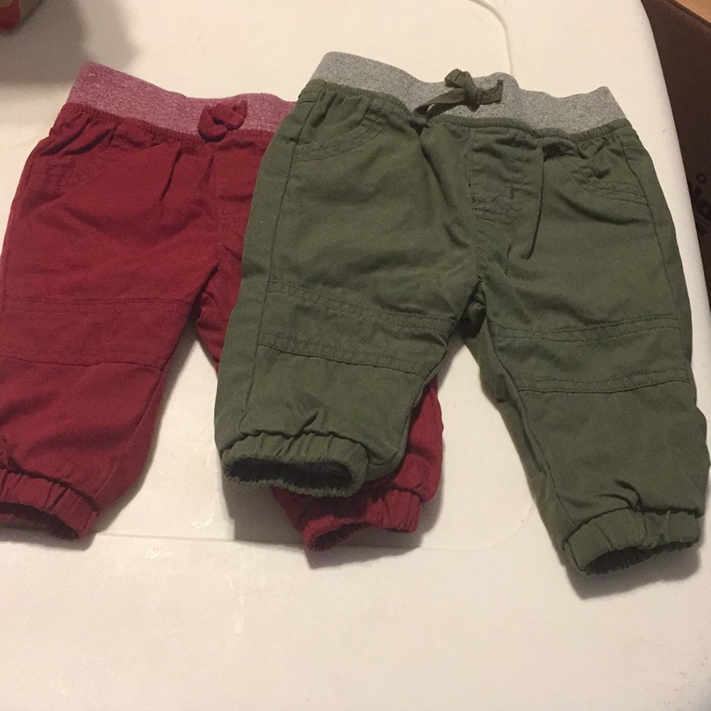 2 pairs of infant pants
